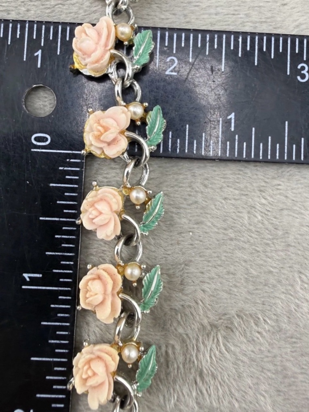Pink Celluloid Roses With Green Leaves And Small Faux Pearls Necklace - Picture 10 of 12